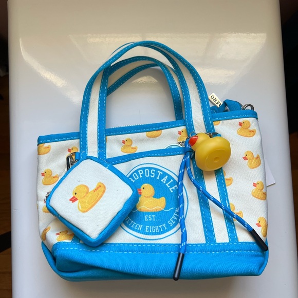 Aeropostale Handbags - Viral Aeropostale Duck Print Mini Tote with Coin Purse